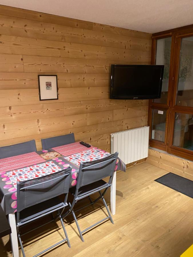 Studio Confortable Style Chalet, Saint Lary Soulan Centre Village, 6 Nuits Minimum Bagian luar foto